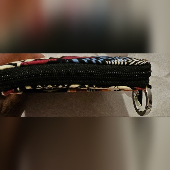 Vera Bradley New W/Tag Colorful Patterned ID Wallet - Picture 4 of 6